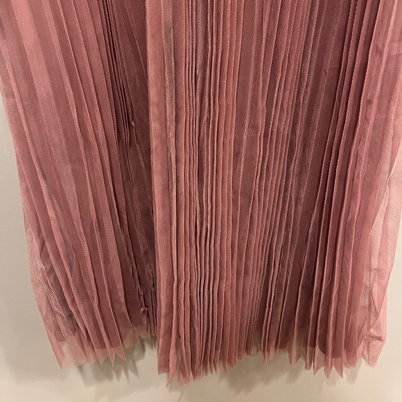 Lulu’s Dress - Picture 3 of 4